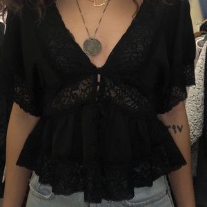 Forever 21 Satin Lace Trim Flounce Top